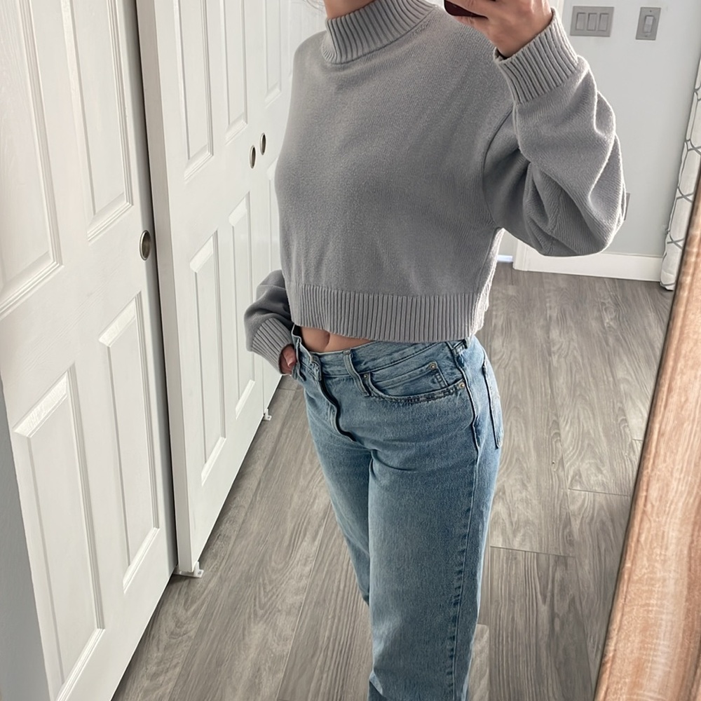 Sunday Best Mock Neck Cropped Sweater Blue - Picture 4 of 7